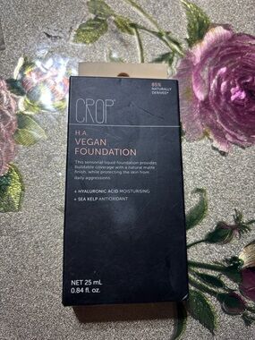 H.A. Vegan Foundation - Natural Beige
